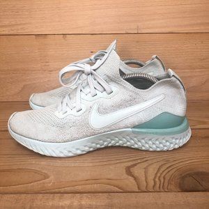 Women's Nike Epic React Flyknit running shoes